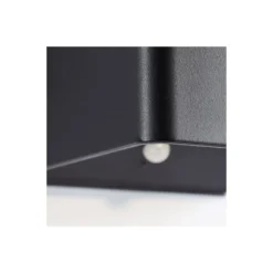 Brilliant Iseo Vägglampa Plast Svart 4W 300lm - 830 Varm Vit | IP44 - Utomhus - Rörelse- och Ljussensor - USB Uppladdningsbar