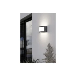 Eglo Vägglampa Poggiarello Svart | IP54 - Passande för 1x E14